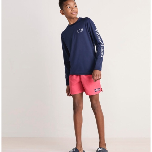 Vineyard Vines - preppy Swim Trunks - Pink- M (12-14) NWT - Picture 7 of 7